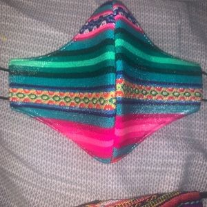 Peruvian face mask !